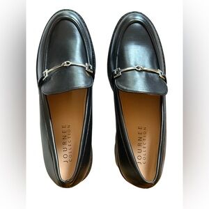 Journee Collection Lug Sole Loafers Size 11